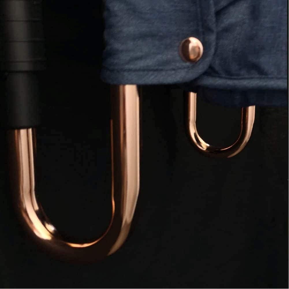 guzzie+Guss Portable Clip on High Chair for Baby Seat - Folding and Easy Setup for Travel, Home, Restaurants, Picnics - Machine Washable Fabric - Copper Blue