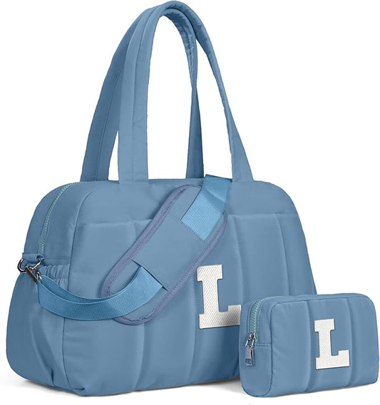 Initial Duffle Bag, Yoga Bags for Women，Overnight Bag with Wet Pocket，Lightweight Work Bags Personalized Gym Tote with Makeup Pouch-Gifts for Women Birthday-BubblyBeeBaby