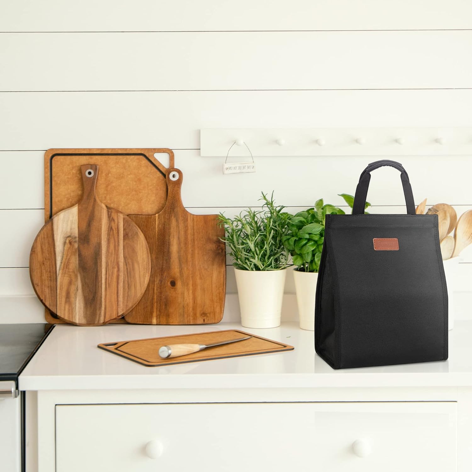 Lunch Bags for Women Insulated Reusable Lunch Tote with Internal Pocket, Lunch Tote bag for Work (Black