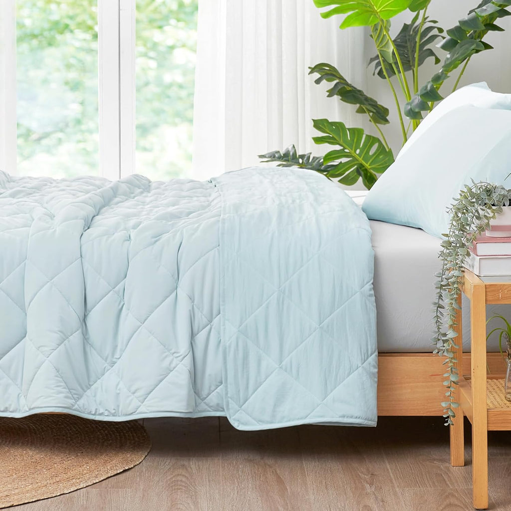 Cozy Bliss Cooling Blanket for Hot Sleepers, Q-Max 0.4 Cooling Comfort Queen Size, Cold Blankets for Night Sweats Sleeping, Ultra-Cool Lightweight Breathable Summer Blanket for Bed