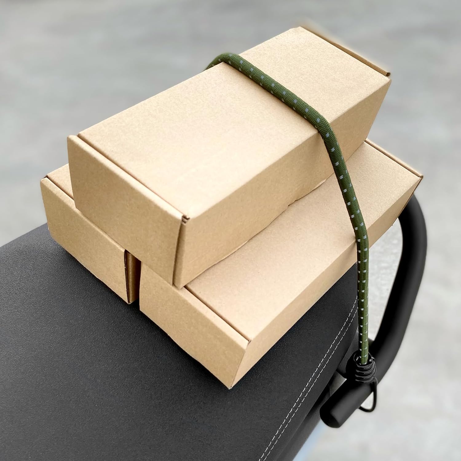 Bungee Cord Luggage Cord Resilience 18 Inch 4 Pieces for SecuringTents, Tarps, Luggage ，Truck, ATV Off-Road Motorcycle Bicycle Riding,Multi-Scenario Applicable Green