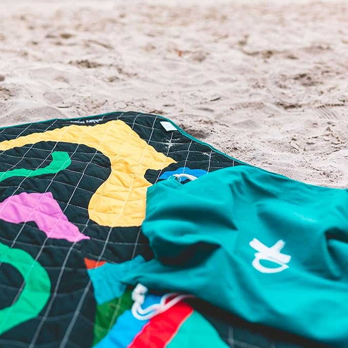 Jumbo Picnic Rug, Large Picnic Mat, 6'7" x 6'7", Outdoor Waterproof Picnic Blanket Beach Mat, Foldable & Waterproof, Picnic Blankets Ideal for Beach & Park, Outdoor Blanket, Rock Candy-BubblyBeeBaby