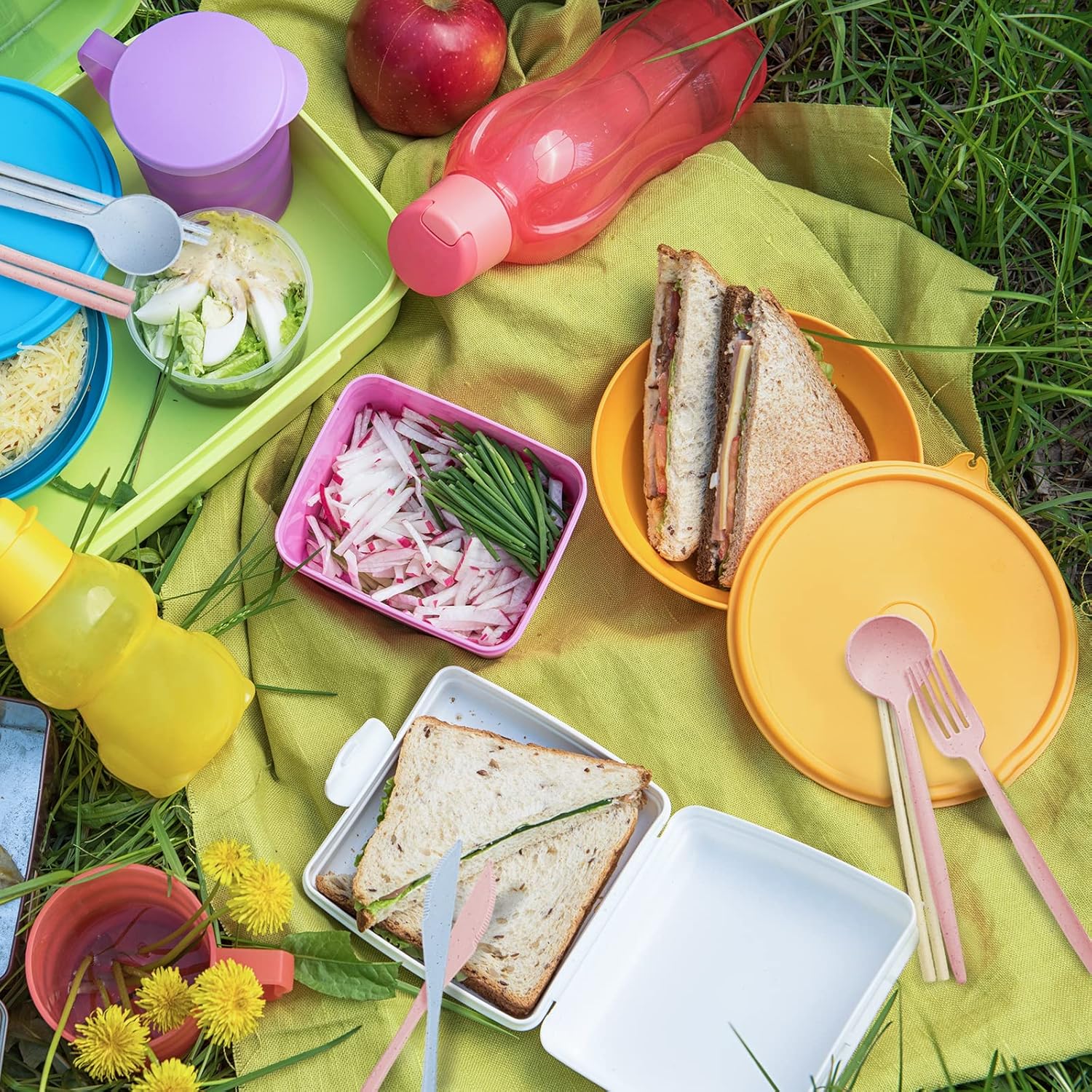 4 Sets Reusable Travel Utensils Set with Case, TWUTGAYW Portable Camping Utensil Set, BPA Free Spoon Knife Fork Chopsticks Tableware for Kids, Plastic Cutlery Set for Lunch Picnic Daily Use(4 Colors)