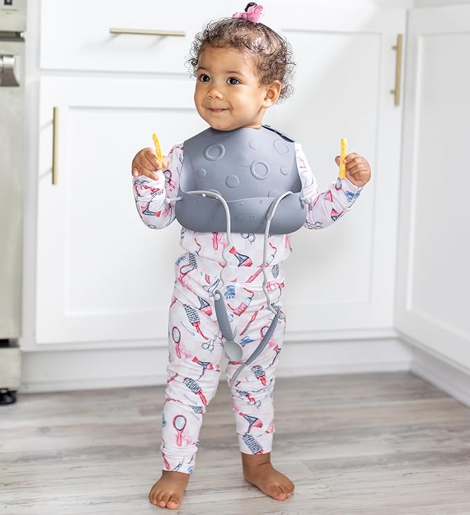 BUSY BABY Bungee Bib & Utensil Set – Adjustable Silicone Bib with Pocket & Tethered Utensils for Babies & Toddlers-BubblyBeeBaby