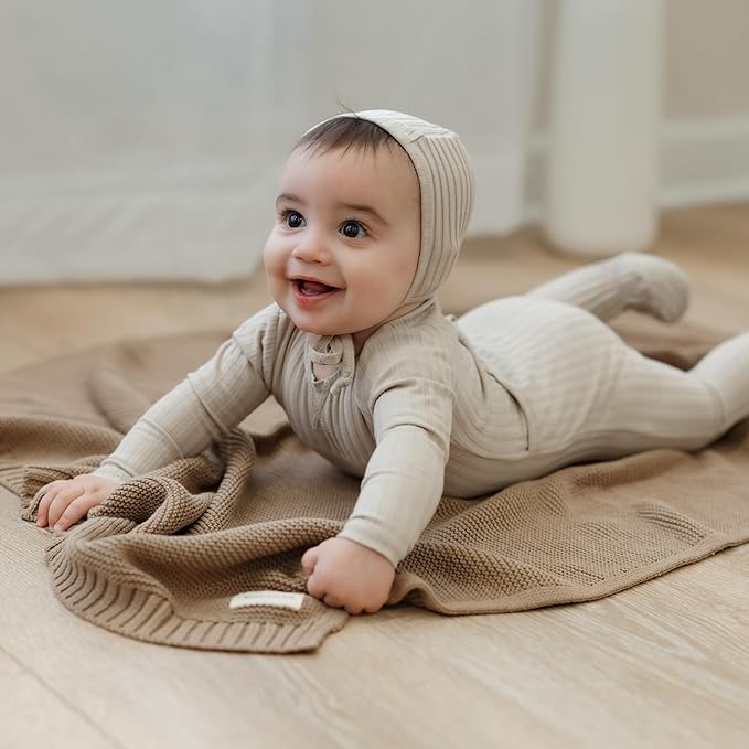 Heritage Knit Organic Cotton Baby Swaddle Blanket - 100% Luxury Organic Cotton Knit Receiving Blanket - Soft Warm Unisex Crib Blankets for Newborns Infants Boys & Girls (0-2Yrs - Milk Chocolate)-BubblyBeeBaby