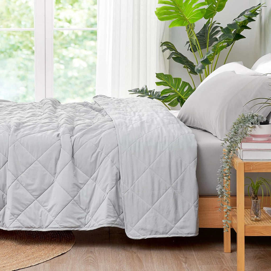 Cozy Bliss Cooling Blanket for Hot Sleepers, Q-Max 0.4 Cooling Comfort Queen Size, Cold Blankets for Night Sweats Sleeping, Ultra-Cool Lightweight Breathable Summer Blanket for Bed