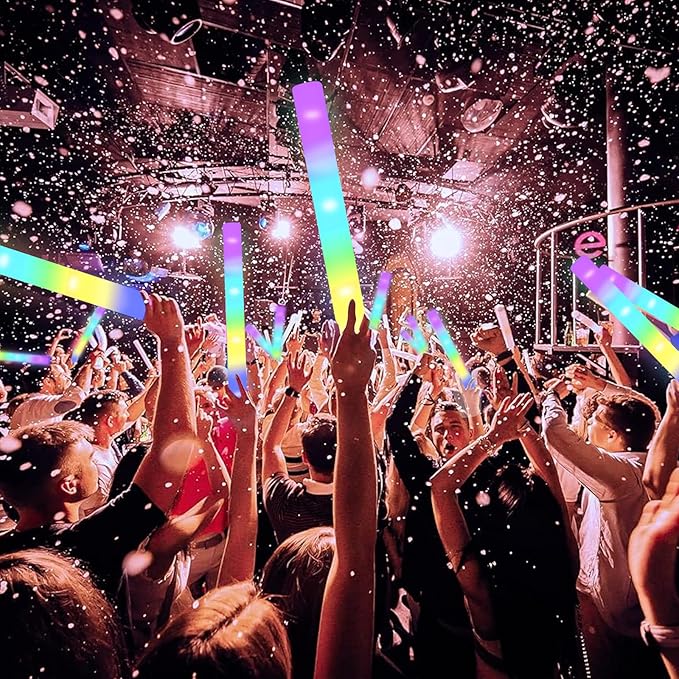 100-Count Foam Glow Sticks Party Pack - 4 Colors, Steady Bright Light Up Sticks for Weddings, Birthdays, Christmas, Halloween | Foam Glow Sticks Bulk Reusable, 6-Hr Glow, Eco-Friendly Foam-BubblyBeeBaby