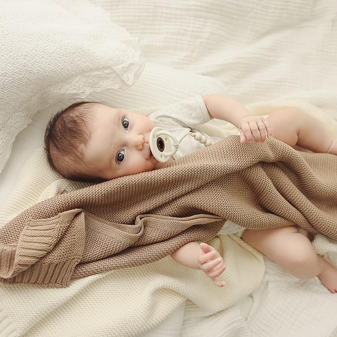 Heritage Knit Organic Cotton Baby Swaddle Blanket - 100% Luxury Organic Cotton Knit Receiving Blanket - Soft Warm Unisex Crib Blankets for Newborns Infants Boys & Girls (0-2Yrs - Milk Chocolate)-BubblyBeeBaby